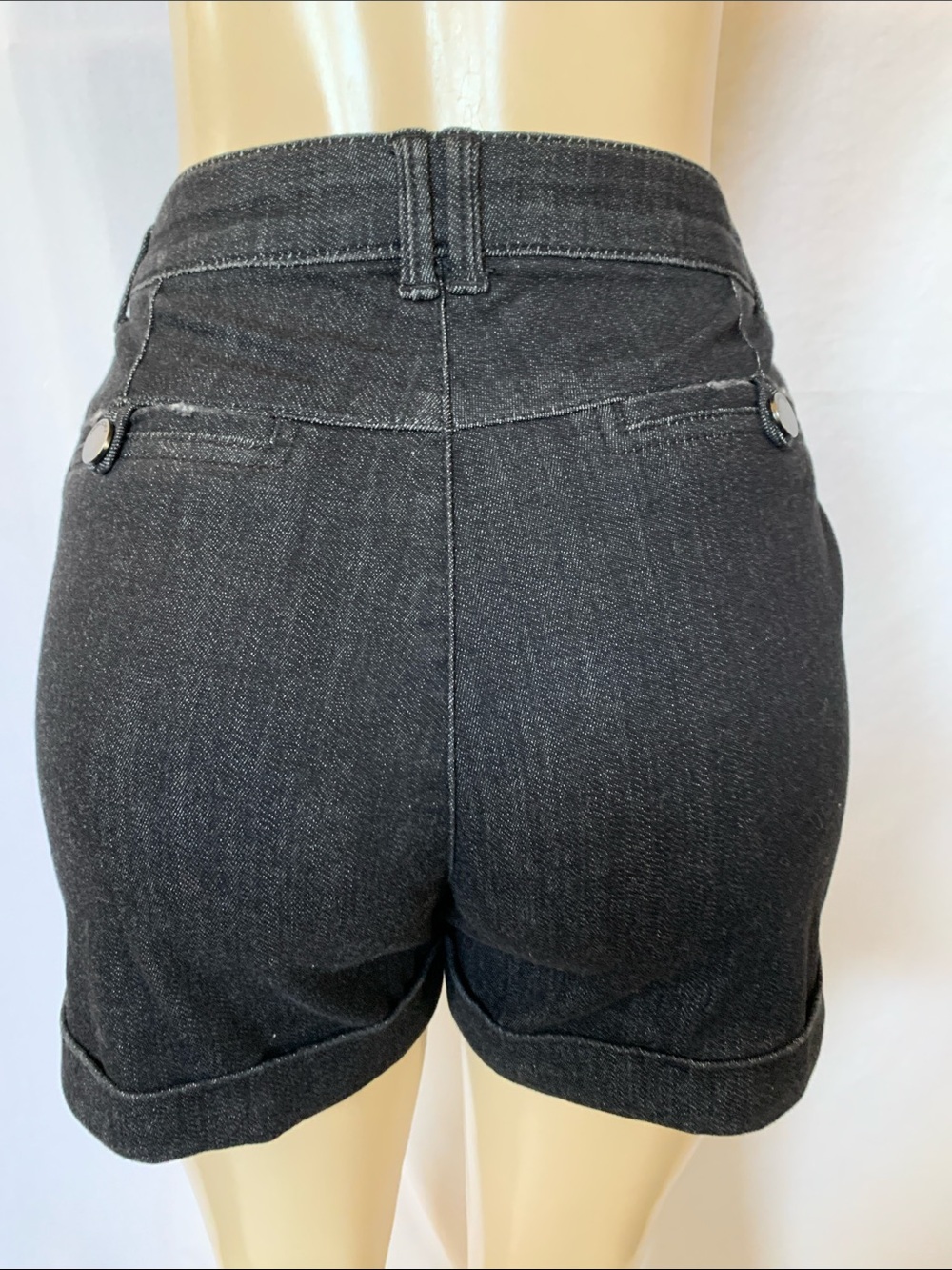 DEMOCRACY Women's Indigo Dark Denim Shorts Size 6 Cuffed Hems High Rise NWOT - Picture 5 of 6
